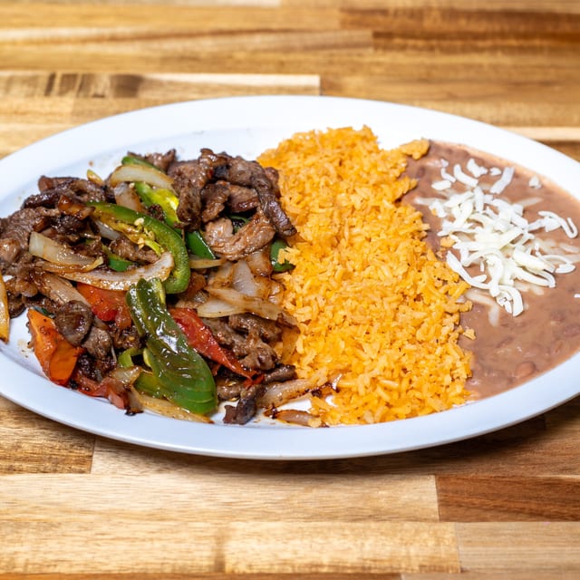 Bistec a la Mexicana - House Dishes.